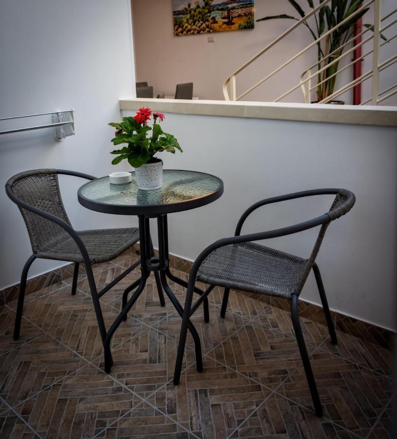 Le Colonne Bed and Breakfast Racale Εξωτερικό φωτογραφία